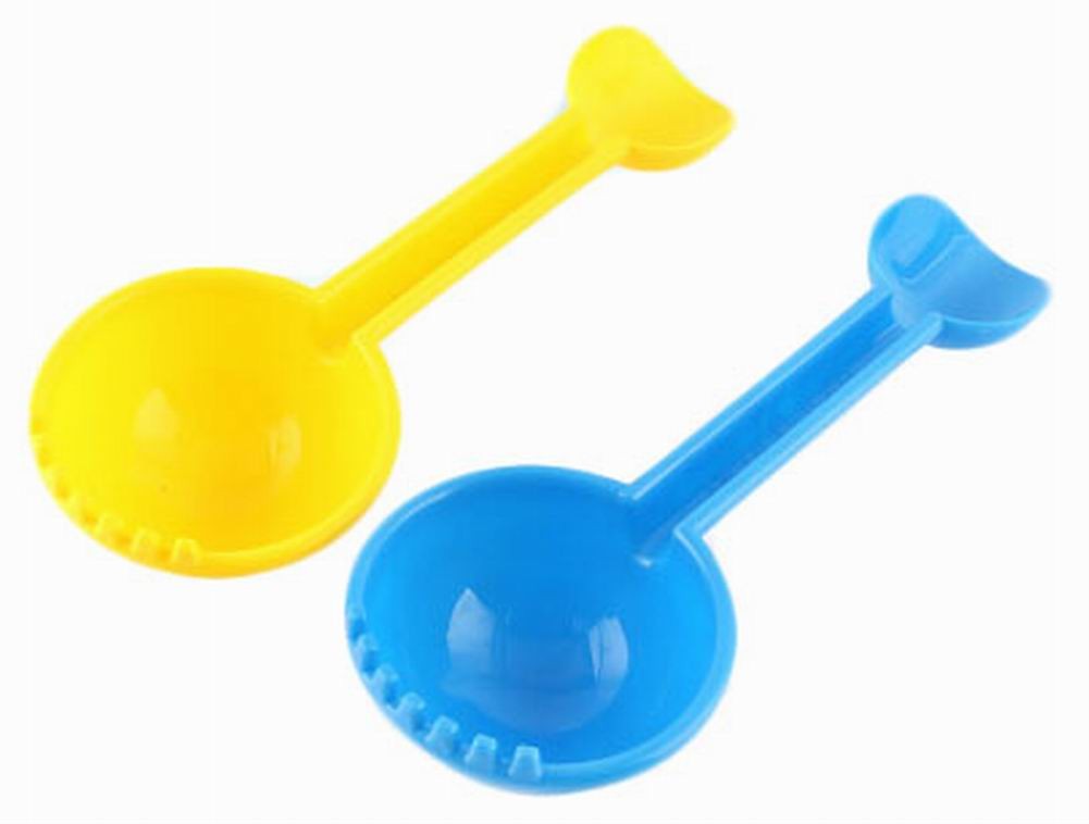 Outdoor Kids Toys Snow Scoop, Play Snowball Tools,  Random Color