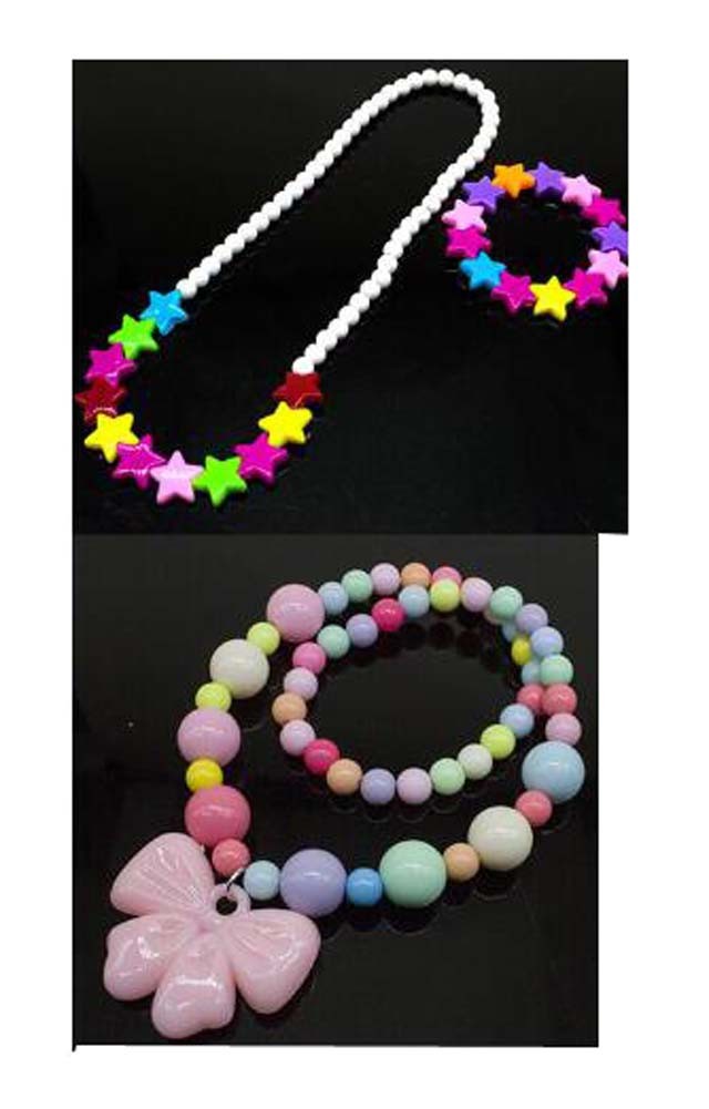 Set Of 2 Acrylic Cartoon Necklace Children's Bracelets Random Color
