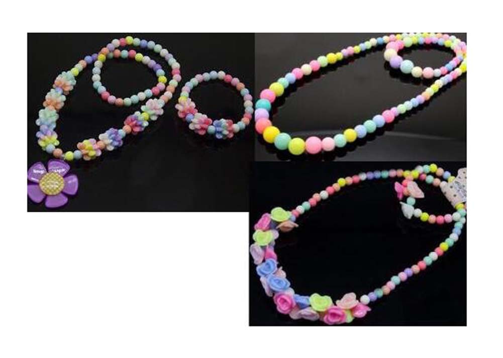 Set Of 3 Fashion Cartoon Necklace Children's Bracelets Random Color