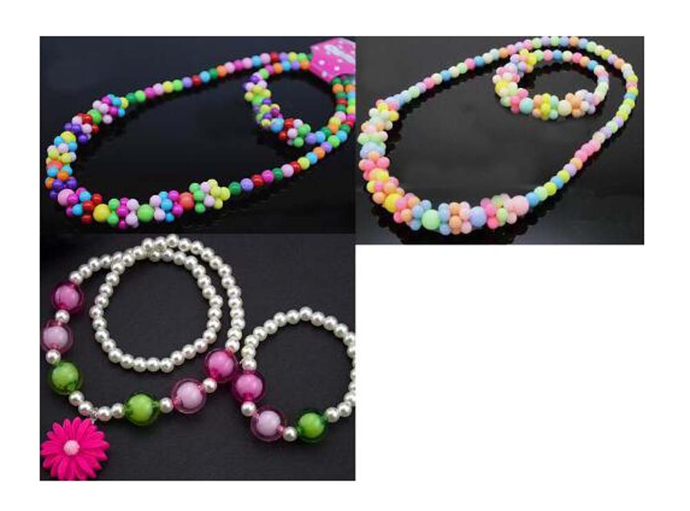 Set Of 3 Fashion Cartoon Necklace Children's Bracelets Random Color