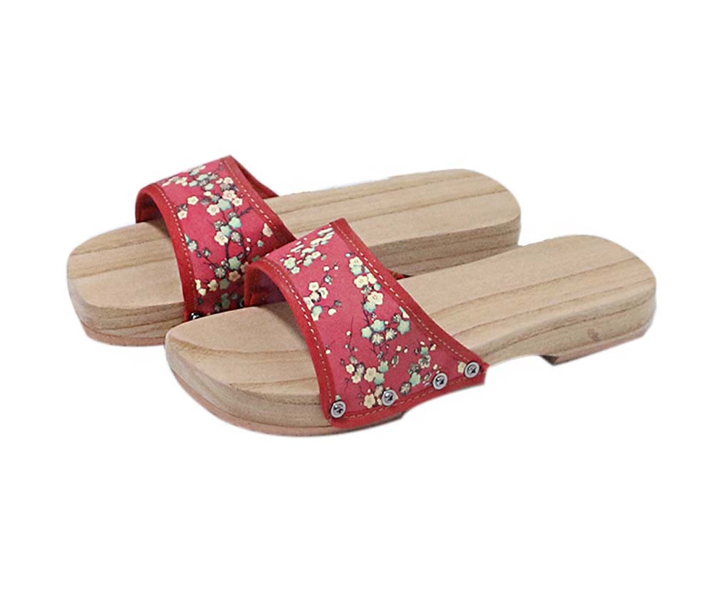 Wooden Clogs for Womens Red Plum Blossom Pattern Breathable Slipper Indoor Outdoor