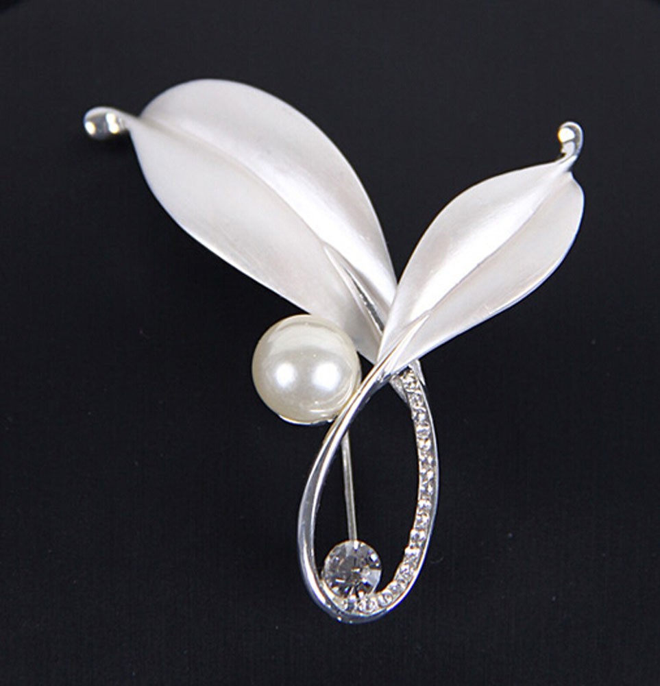 Women Gifts Elegant Wedding Brooch Pin Clothing Accessories