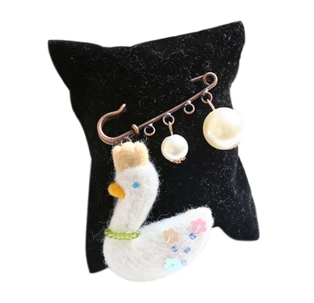 Cute Cartoon Animal Wool Felt Brooch Pin Clothing Accessories, Swan