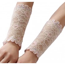 1 Pair Elegant Lace Bracers Wrist Protector Wrist Sleeves 17cm