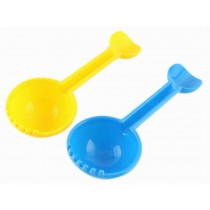 Outdoor Kids Toys Snow Scoop, Play Snowball Tools,  Random Color