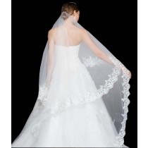 Long Simple Elegant Lace Appliques Wedding Veil Without Comb