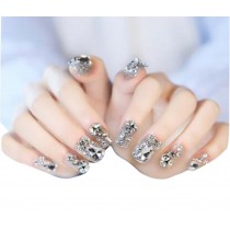 24 Pcs Pre Design Elegant Bling Crystal Women Art Nails False Nails