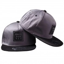 Men/Women Peaked Caps Baseball Flexfit Caps Adjustable Summer Hats Stylish Grey
