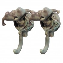 2 Pieces Resin Alien Hooks Wall Mount Key Hook Home Organizer Decorative Hook for Hanging, Retro Green