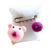 Cute Cartoon Animal Wool Felt Brooch Pin Clothing Accessories, Pig