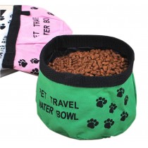 Portable Pet Travel Water Bowl Dogs Bowl Pet Supplies(5.5*4 In), Color randomly